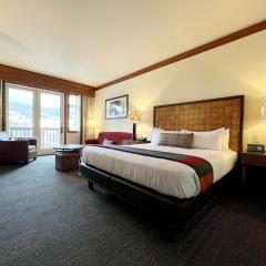 Ski In Ski Out Stowe Studio at Spruce Peak