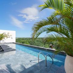 Phimai Suite & Infinity pool, fast Wifi, Nespresso & Netflix