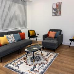Modern 2 Bedroom Apartment in Leicester City Centre with Free WiFi