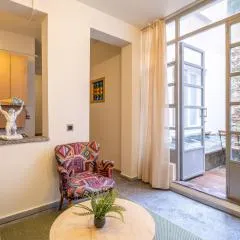 Mayer Tatarbey Apartments