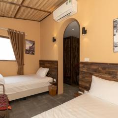 Maple Boutique Apartment