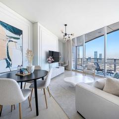 Silkhaus Gallery Studio at Sky Gardens in Heart of DIFC