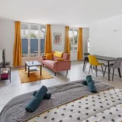 Le Petit Patio - Rénové, paisible et proche centre