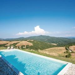 Serene Retreat Apt with Pool & Breathtaking Views