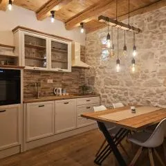 Apartments Dalmatian Stone House