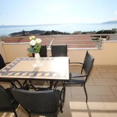 Apartment Tomo