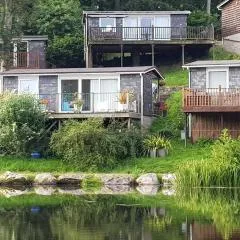 81 Glan Gwna chalet with lakeside balcony