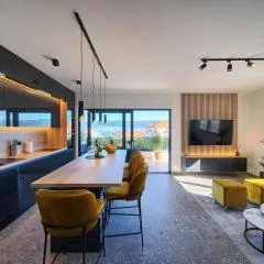 Koleus Apartment - Sea View & Pool