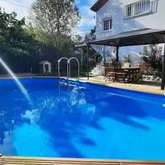 La Villa Milo - Maison de vacances 6personnes #Clim #Piscine #CitéeMédiévale