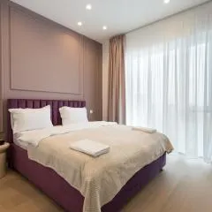 Lavender Luxury King bed Apartment, underground parking Near Promenada Bussiness Center