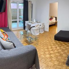 Appt entier MONPARNASSE avec TERRASSE et PARKING