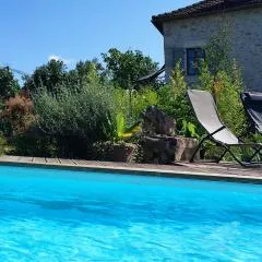 A deux pas de St Cirq Lapopie , Gite des Murets de l'isa