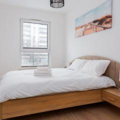 Sea Salt Spacious Apartment