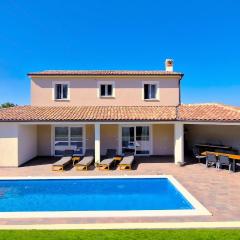 Villa Terrana near Rovinj for 6 people with private pool