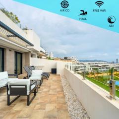 Appartement cosy avec jolie vue piscine et mer by LG Home