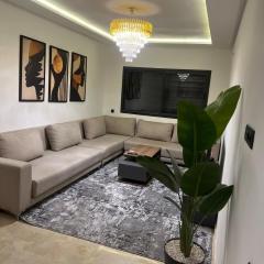 Cozy Apartment With Pool 5 min from Guéliz