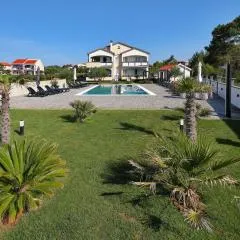 Suva Punta, No 1