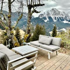 Gstaad Paradise View Chalet with Jacuzzi