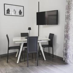 Roma Tuscolana Happy Place