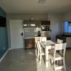 Apartamento-5 pé na areia proximo a lagoa e rio