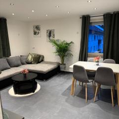 S&P Home Stilvolles 3-Zimmer-Apartment in zentraler Lage, Komfort & Entspannung garantiert! 2 Stock