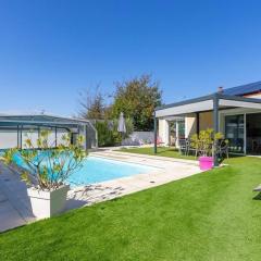 Casa Fernandes avec piscine couverte