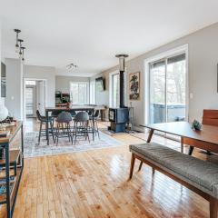Two Forest Cabins,Decks,Fire Pit,Hot Tubs,GameRoom