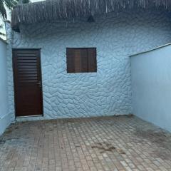 casinha na rua da praia