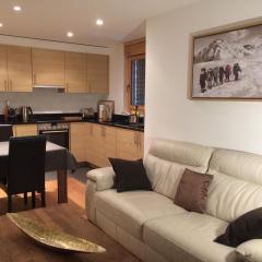 Lovely apartment with mountain views