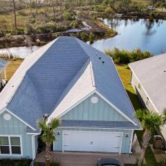 WindMark Beach: The Bay Shack
