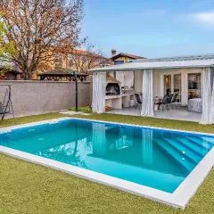 Stunning Home In Loborika With Wifi