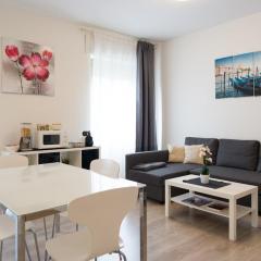 Zara Venice Apartment FREE Parking