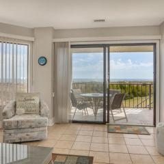 102 Sea Cloisters Oceanfront First Floor Condo Walk out to beach from back deck King 2 Twins