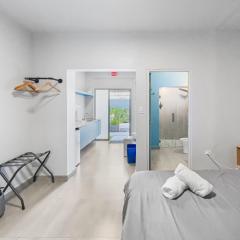 Aquabella 3 Coastal Comfort in Isla Verde