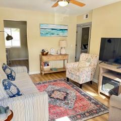 Updated 2 bedroom Beach Bungalow - Walk to the beach