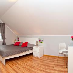 Domki i Pokoje Gościnne Pod Brzozą