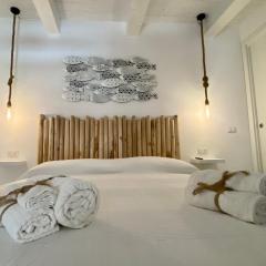 La Maschera Apartments