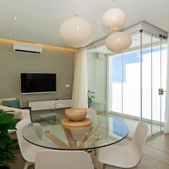 2BR Memela Dream Home - Modern & Seaviews