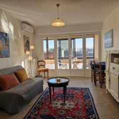 T2 avec grand balcon filant, Wifi, Clim à 4 min Remparts