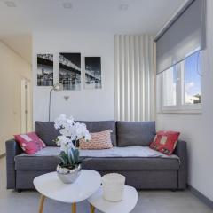 BELLAVISTA STUDIO - Modern and Renovated near Fishermen's Beach