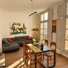 Place de la Mairie, Art Apparts