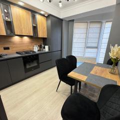 RentNow Family Large Apartment near Park