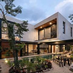 Casa Kefi- Award winning villa - Tulum Jungle Paradise