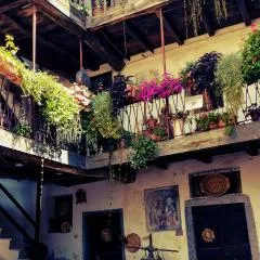 La Corte del Poeta