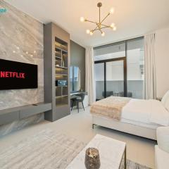 Blue Breeze - Trendy Studio with Balcony & Stylish Interiors