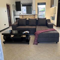 Jemmy's cozy apartment bukoto