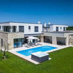 Villa Bella & Chiara by Interhome