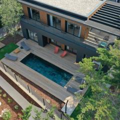 Prestigious Sunset 1&2 Villas 2 heated swimming pools sea view16 pers