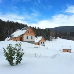 Apartment Chalupa 13ka - Dolní apartmán by Interhome