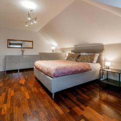 Elegant Penthouse - Metro Conca d'Oro & Terrace